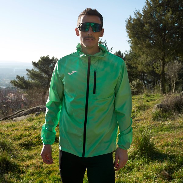 Erkek Yağmurluk & Yelek Joma Erkek Futbol Yağmurluk R-Trail Nature Windbreaker Ürün Kodu: 103178-J006
