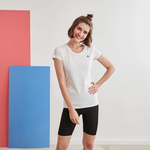 Kadın T-shirt Carmen Kadın Logolu Basic  Tshirt Ürün Kodu: 20206002-9007