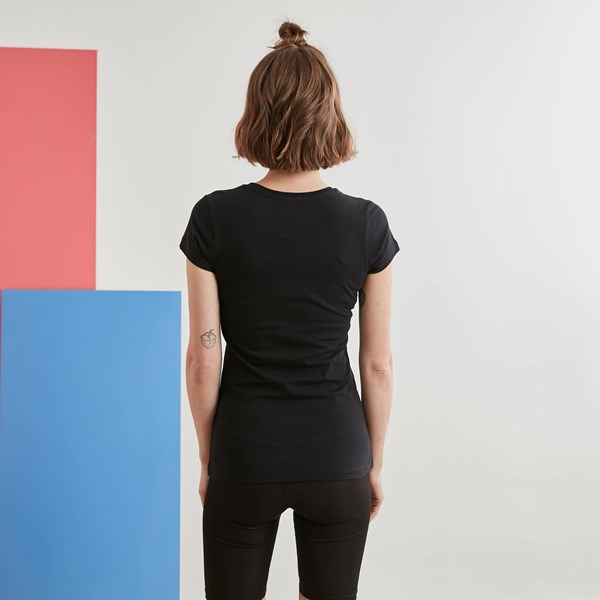Kadın T-shirt Betty Kadın Charming Baskılı  Tshirt Ürün Kodu: 20206004-2001