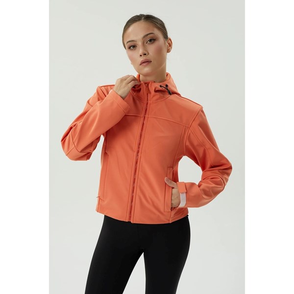 Kadın Mont EXUMA KADIN SOFTSHELL MONT Ürün Kodu: 2421192-TUU