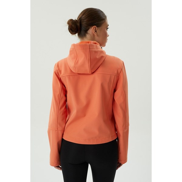 Kadın Mont EXUMA KADIN SOFTSHELL MONT Ürün Kodu: 2421192-TUU