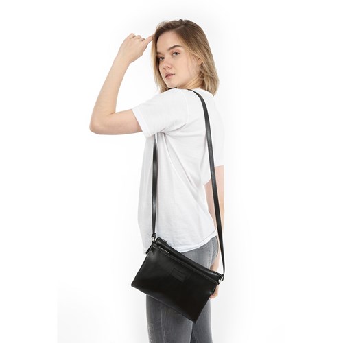 Unisex Çanta & Cüzdan Nell Postacı çanta Ürün Kodu: nell-siyah